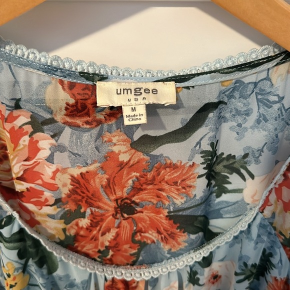 Umgee Urban Outfitters Flowy Floral dress - Picture 5 of 12